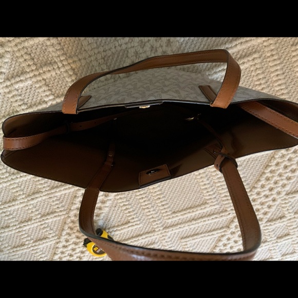 Michael Kors tote bag (never used) - Picture 4 of 7